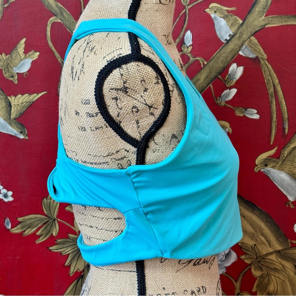 Women’s Sport Bra Criss-cross Back | #C13 - Picture 11 of 15